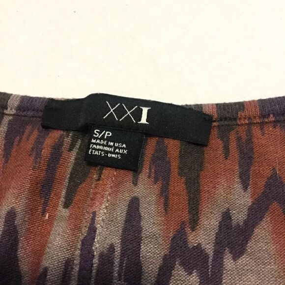 XXI Forever 21 Women's Juniors Short Sleeve Shirt Top - Small - Picture 3 of 5